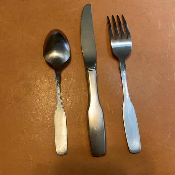 Vintage Paul Revere 3-piece Stainless Child Flatware by Oneida - Picture 2 of 2